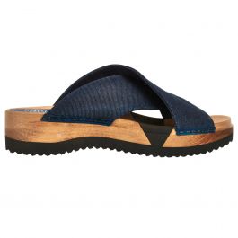 Sanita clogs sale discount clearance